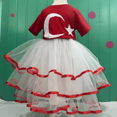 23 NİSAN ETEĞİ VE TİŞÖRTÜ KOSTÜMÜ