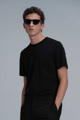 Modern Graphic T- Shirt Black